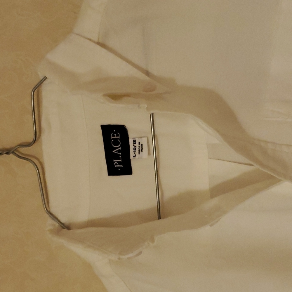 Shirt - Picture 3 of 3